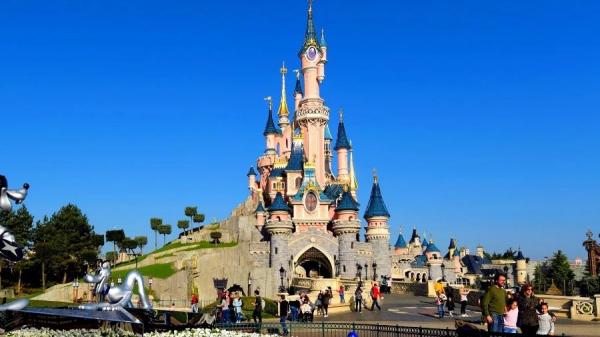 hiszpania-lloret-de-mar-francja-paryz-disneyland-oboz-mlodziezowy-103-1.jpg