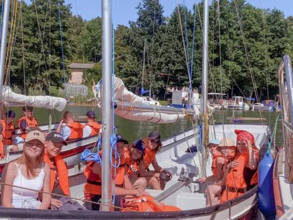 MAZURY Sail & Chill Camp - Tygodniowy Obóz Żeglarski Chillout, 13-18 lat, LATO 2025