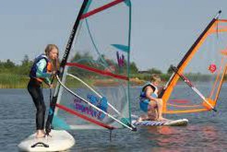 windsurfing.jpg